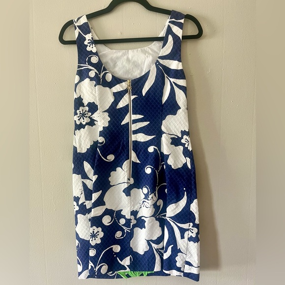Size 2 Lilly Pulitzer Shift Dress - Picture 3 of 5